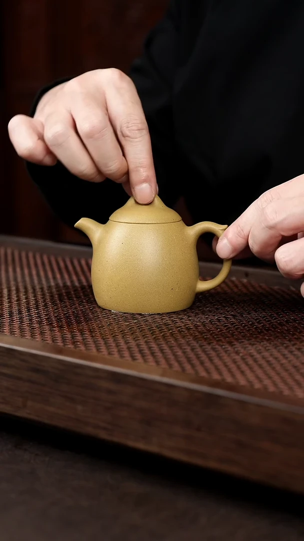 茶壶紫砂黄金段高秦权