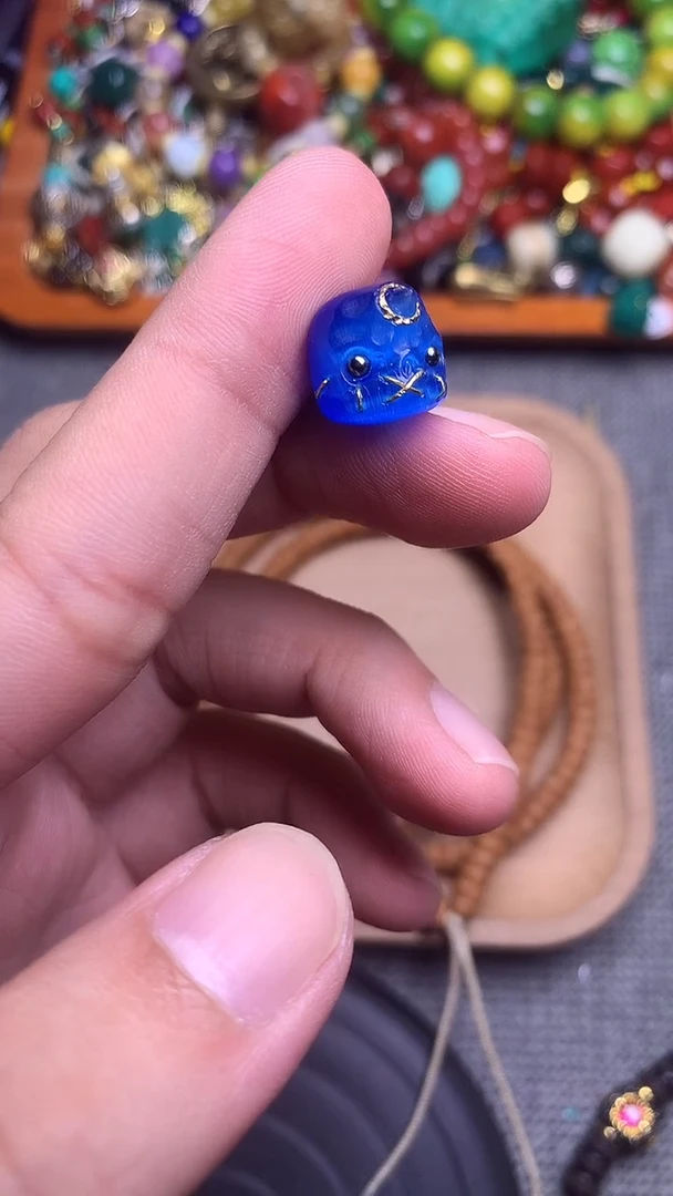 颈饰琉璃极光蓝阿呆 单个发