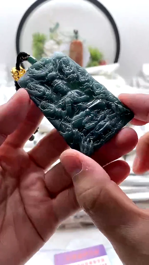 颈饰未镶嵌翡翠大势至