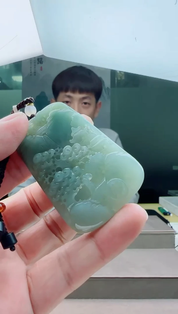 【闪购商品】翡翠颈饰未镶嵌111111111