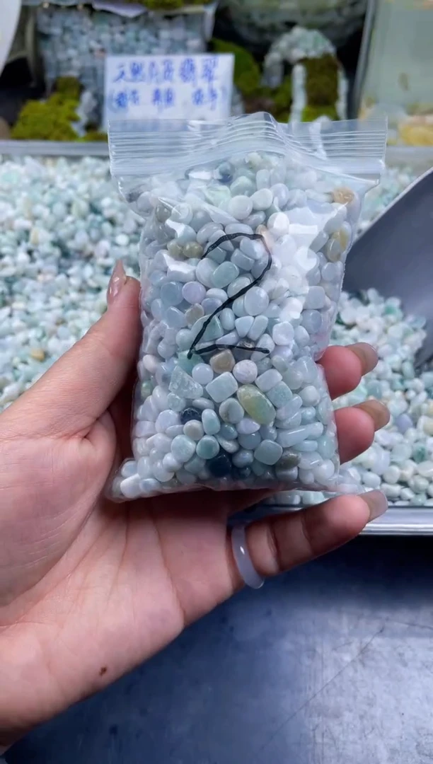 翡翠散珠天然翡翠小随性300克2