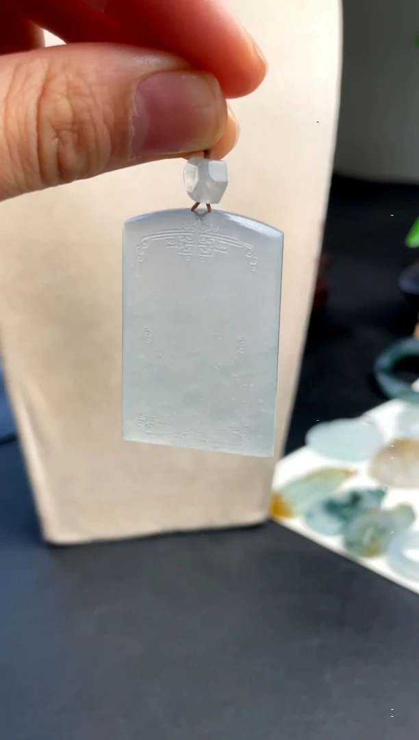 未镶嵌定制翡翠毛货无事牌  不含绳子