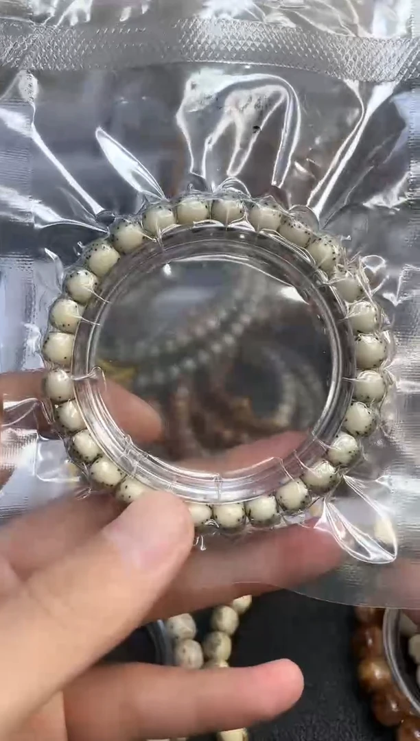星月菩提手串要**问原生态河豚手串8*7