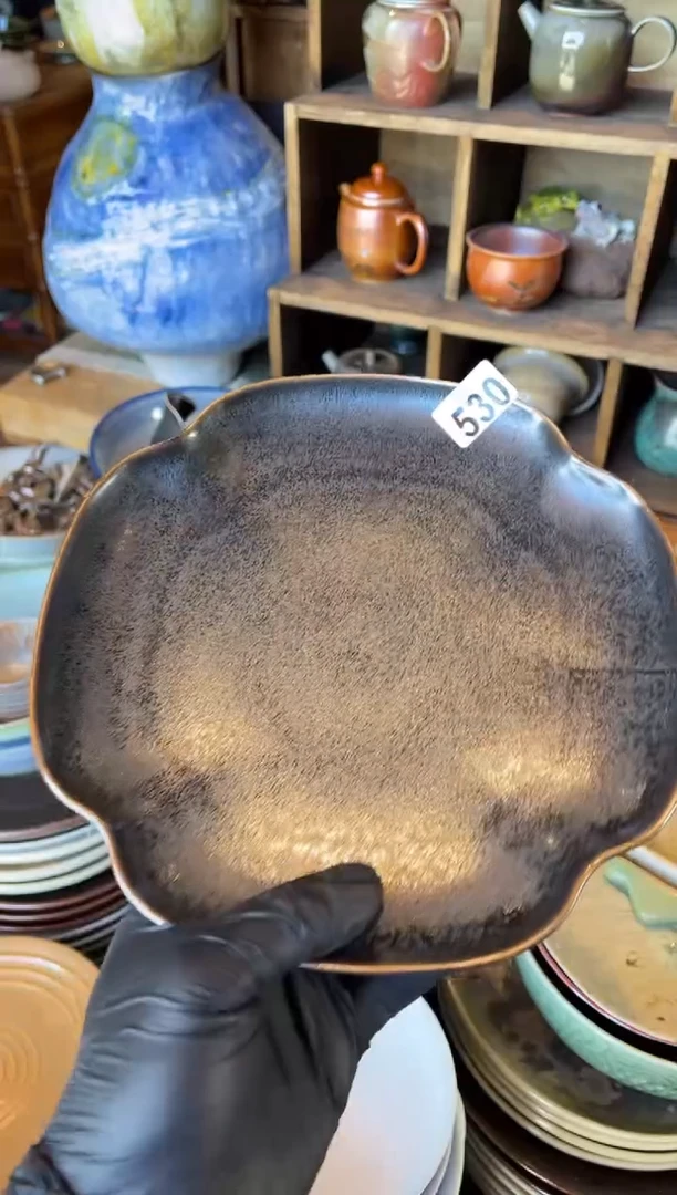 【闪购商品】瓷片530 金属黑釉窗花盘1个