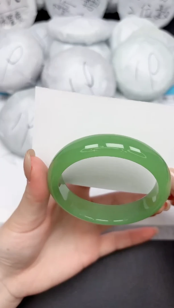 未镶嵌手镯石英质玉180/5859