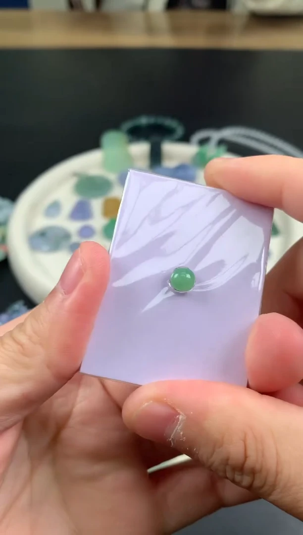 【闪购商品】定制翡翠未镶嵌翡翠