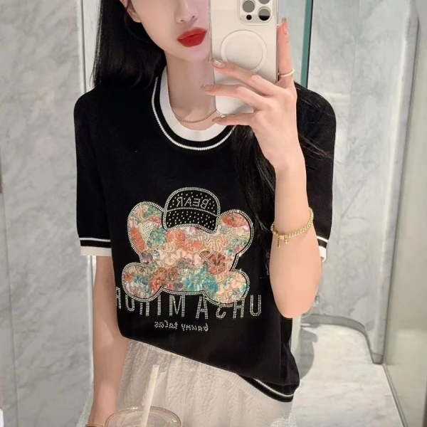 欧货洋气大码烫钻小熊圆领T恤女新款慵懒宽松减龄撞色冰丝针织衫