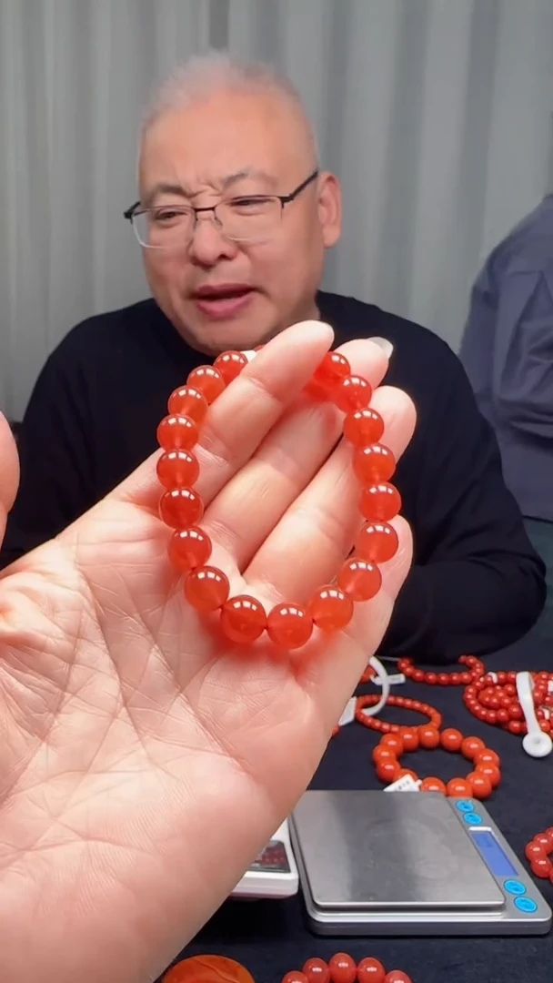 未镶嵌多样性发一件南红玛瑙9mm保山圆珠单圈 冰红