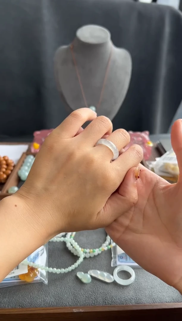 颈饰未镶嵌翡翠613买断12.5