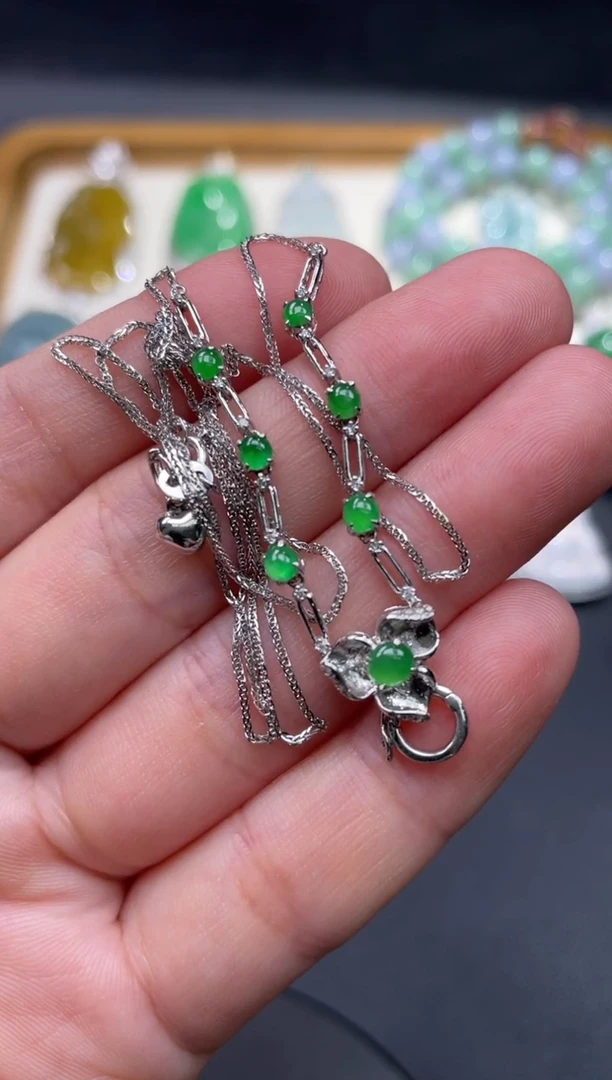 【闪购商品】翡翠颈饰18K金镶嵌36..........