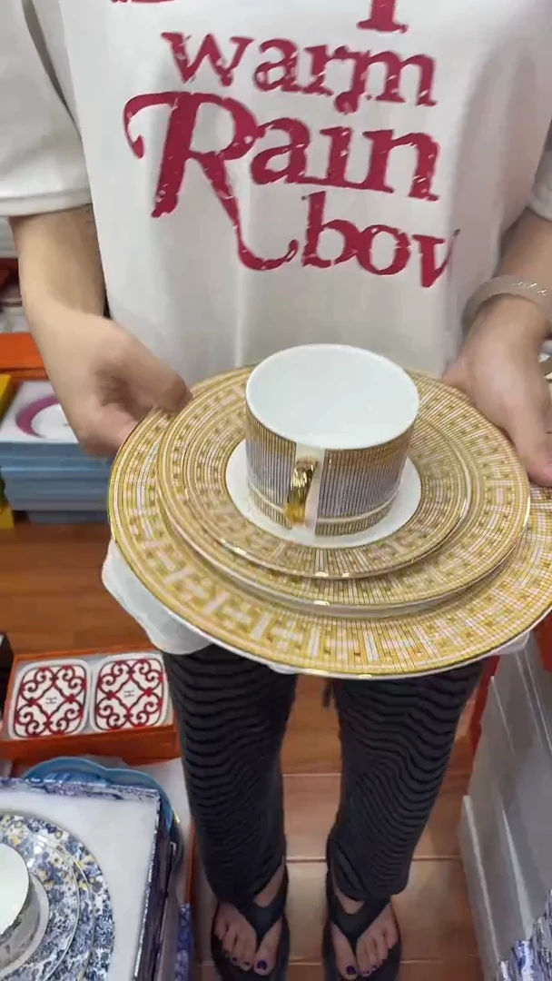 杯鸿辉家品牌瓷器，京东包邮！