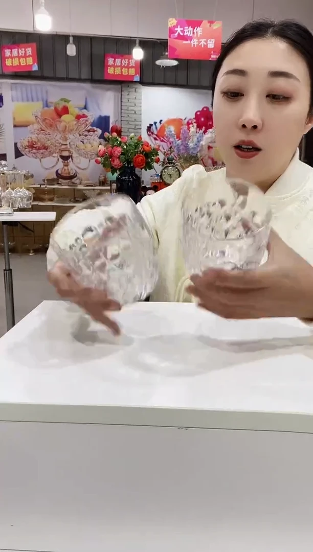 水晶泡泡洋酒杯两个