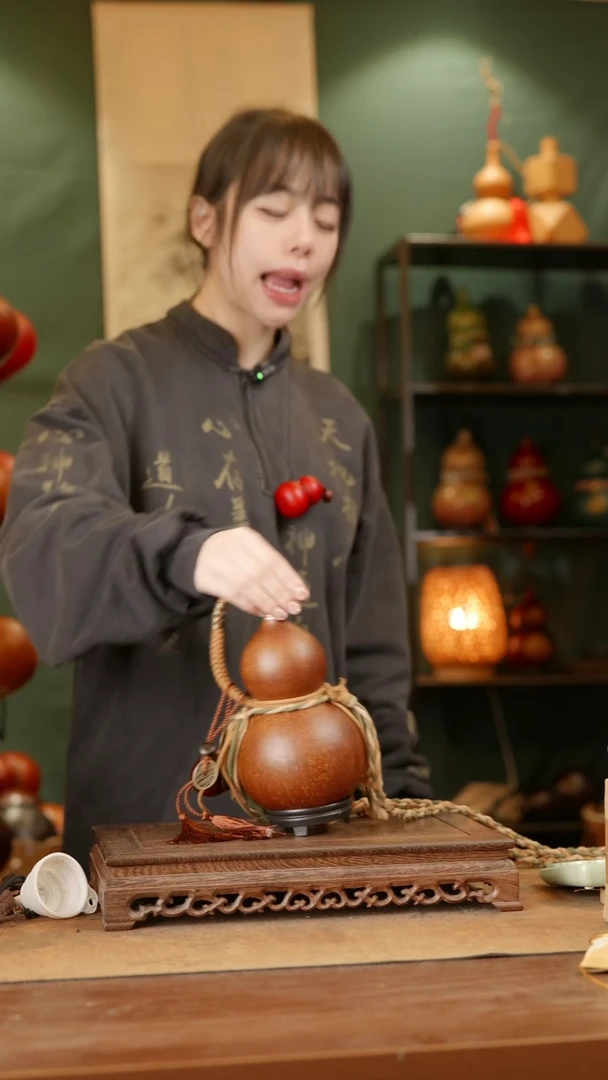 80号精品天然大漆酒葫芦一物一拍~