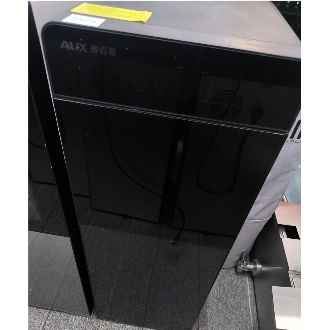 9新 AUX/奥克斯 【二手】中央仓饮水机轻微划痕功能完好