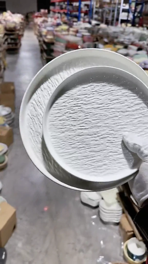 【闪购商品】瓷片2个大小盘 微瑕凑满20元包邮