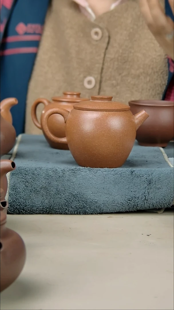 茶壶紫砂山*巨轮红降坡180