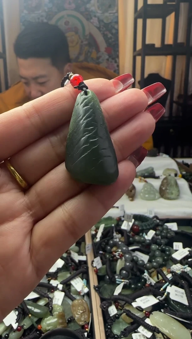 颈饰未镶嵌和田玉和田玉吊坠78