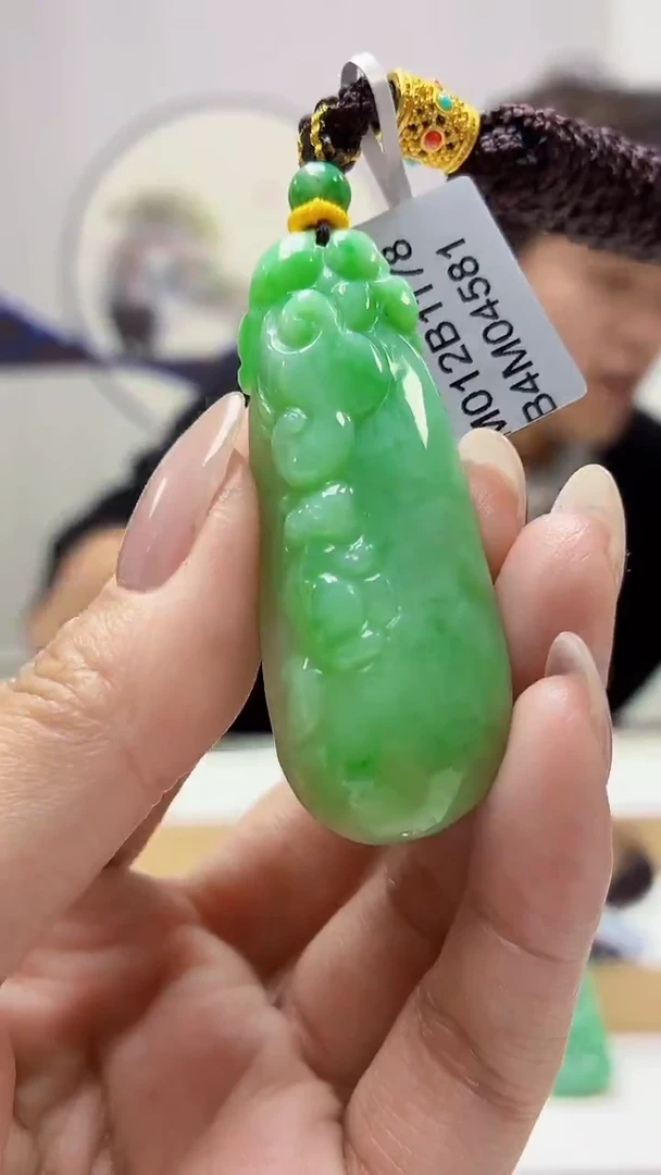 未镶嵌定制翡翠5145MM-毛货挂件30