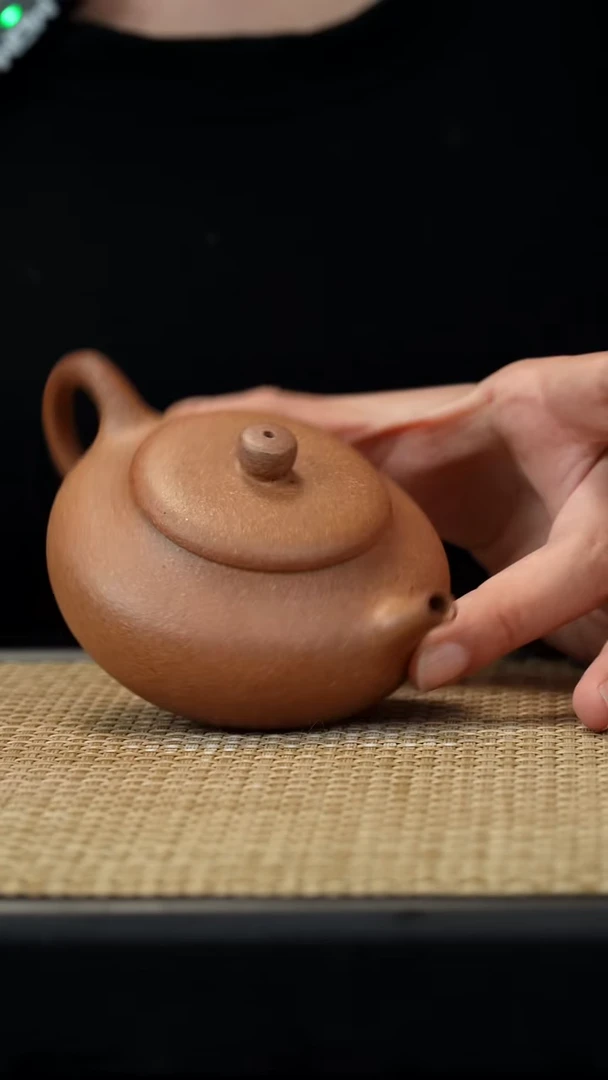 茶壶紫砂红降坡静乐140c封釉/