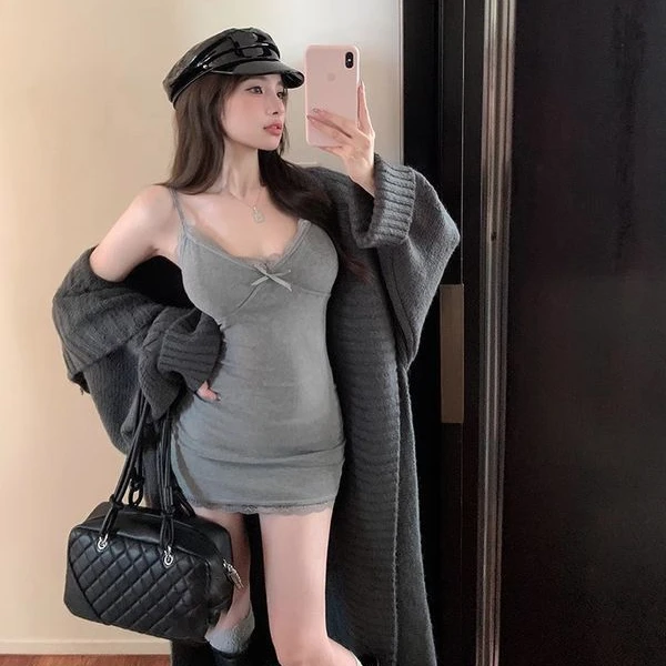 纯欲性感紧身吊带连衣裙女春季超显身材裙子灰色修身收腰包臀短裙