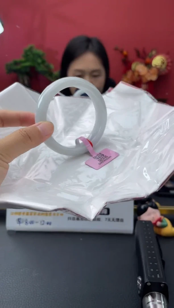 未镶嵌手镯翡翠6