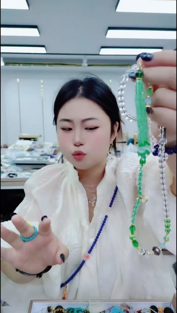 玛瑙/玉髓颈饰合金2128白绿万能链