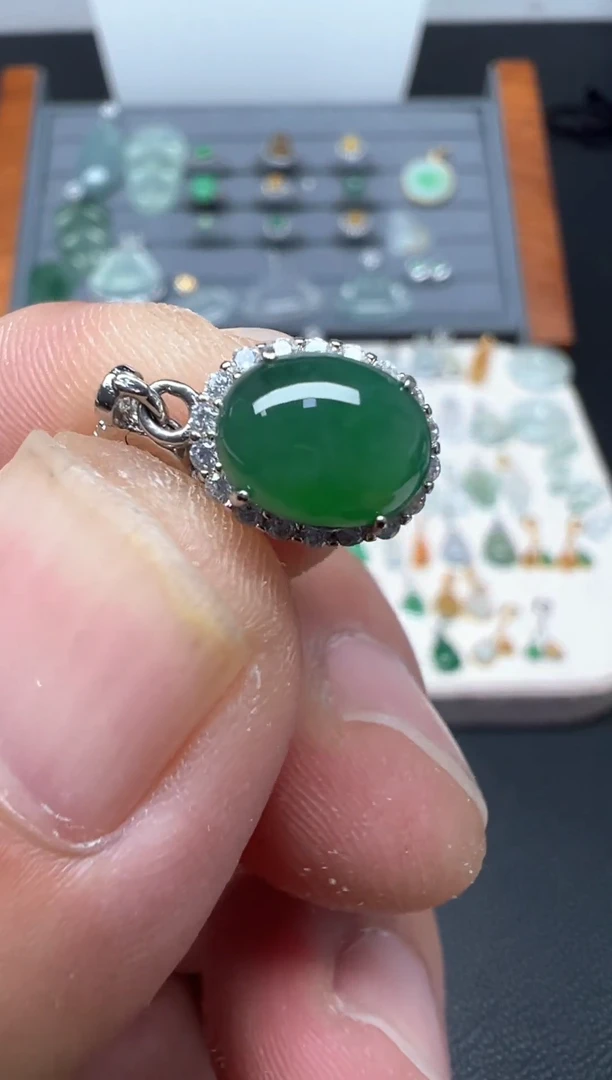 颈饰银S925镶嵌翡翠（12号链接）纯天然A货缅甸翡翠蛋面滴溜