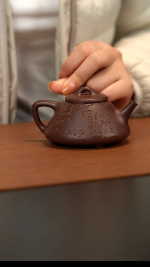 用****涛宜兴原矿紫砂壶  紫泥