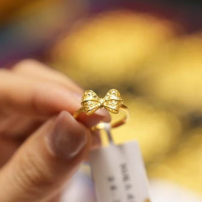 【巧玲专属】足金999花丝蝴蝶结戒指 活口经典 3.55