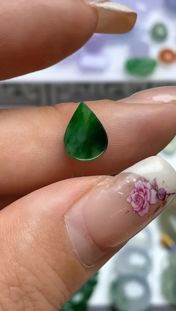 定制翡翠未镶嵌翡翠毛货~