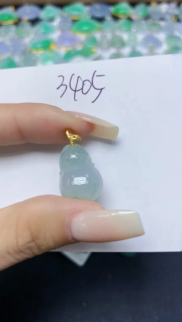 翡翠未镶嵌颈饰 天然缅甸翡翠A货