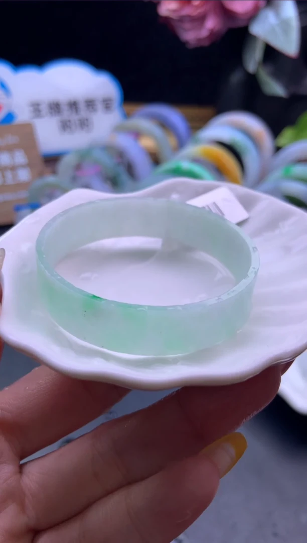 未镶嵌手镯定制翡翠「定制不退不换」