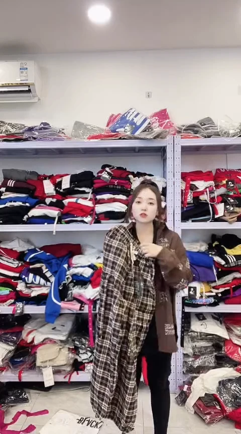 闪电购精品女装54M