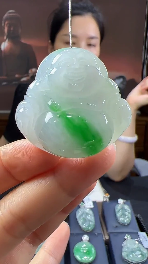 未镶嵌挂件翡翠佛公