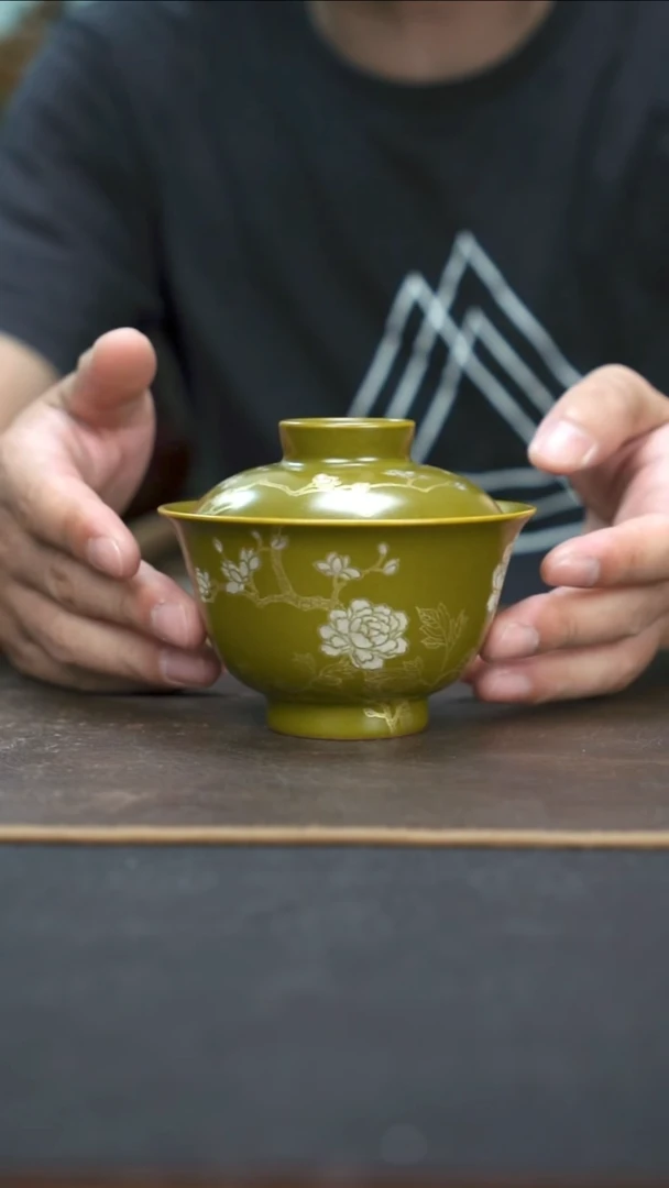 杯茶叶末釉金银手绘盖碗