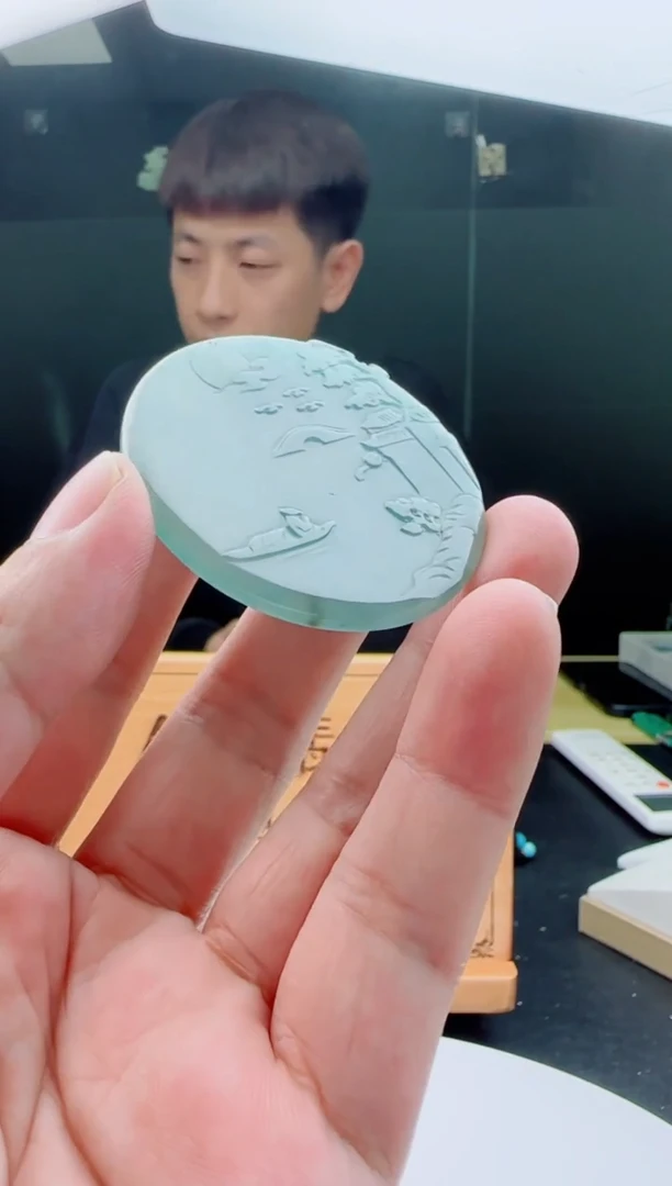 【闪购商品】翡翠颈饰未镶嵌111111111