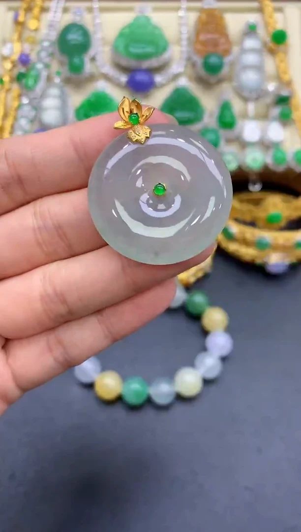 颈饰18K金镶嵌翡翠206-中国好珍宝