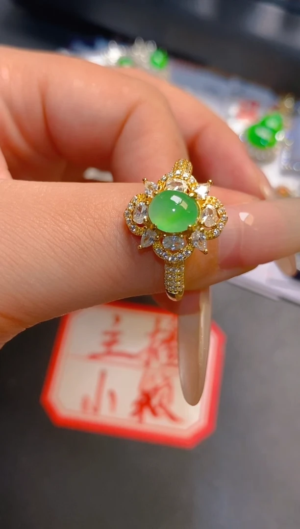 翡翠银S925镶嵌耳饰天然