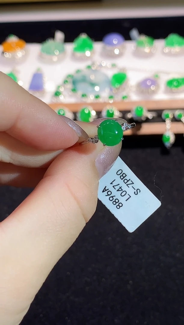 翡翠戒指18K金镶嵌L0471多样性发其一