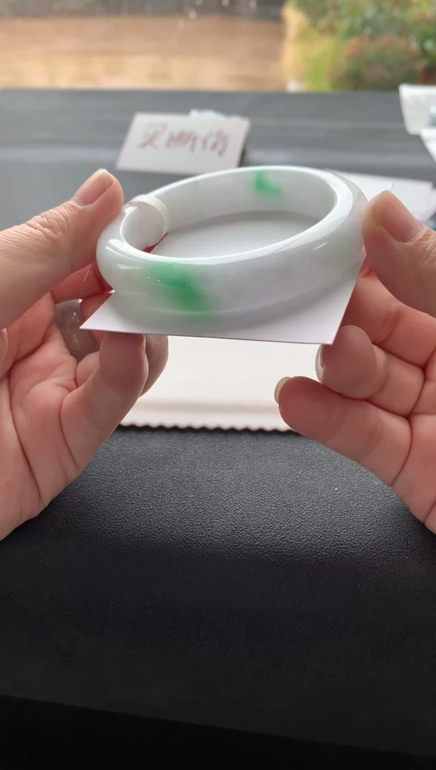 【闪购商品】翡翠手镯未镶嵌54.5正圈Y264买断