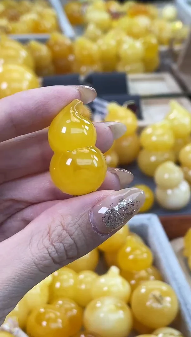 裸石琥珀未镶嵌J65