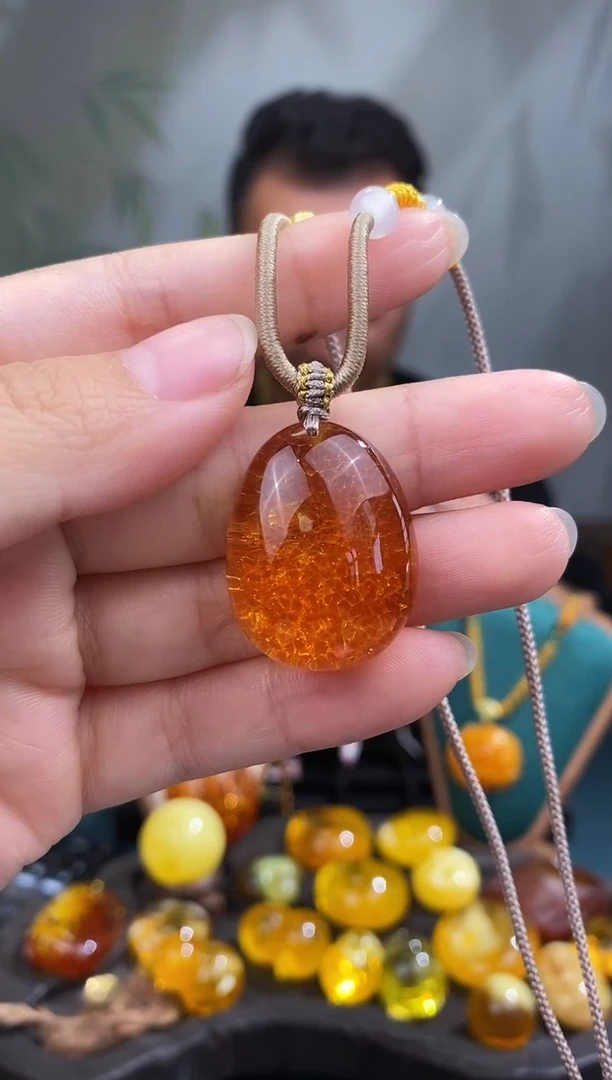 裸石琥珀未镶嵌 全国 包邮