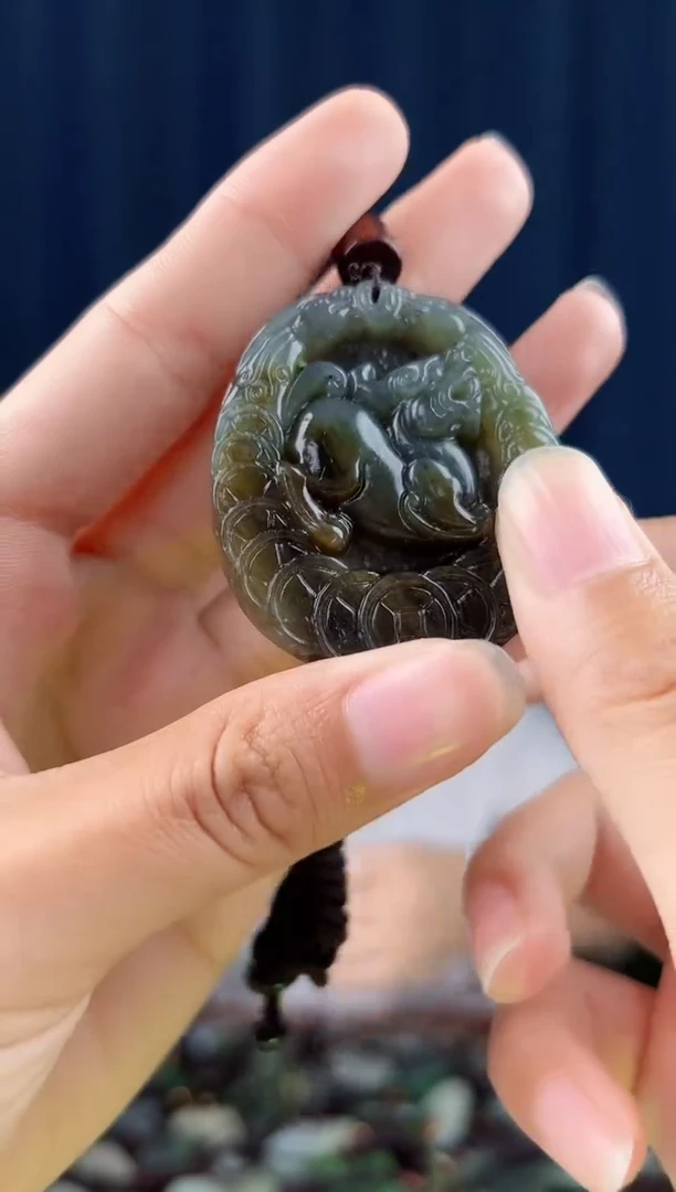 颈饰未镶嵌和田玉拍一发一，多样性发货