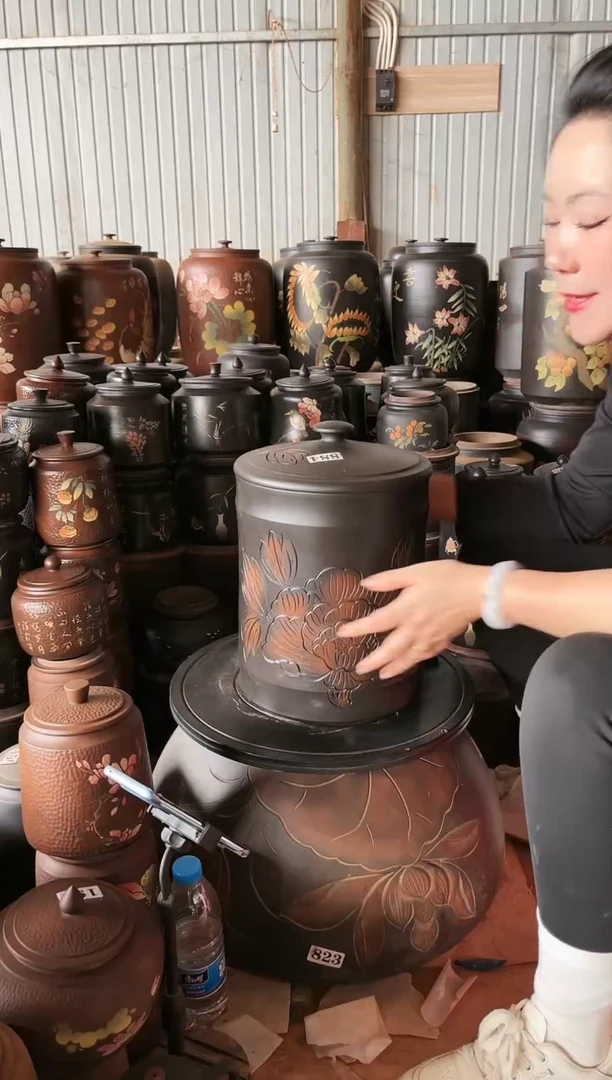 【闪购商品】壶瑕疵 九饼 牡丹花  884   线雕