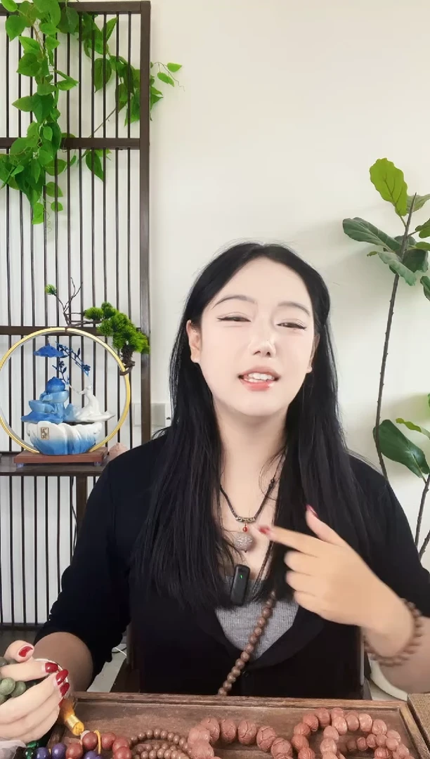 泥塑刘*萍【御廷龙涎蜜韵单珠吊坠】古法合香