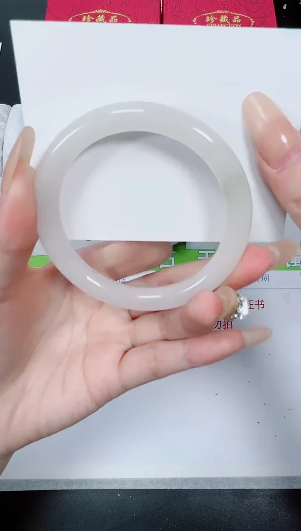 【闪购商品】石英质玉手镯合金k345-56.1