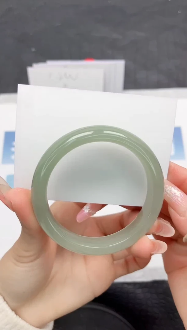 【闪购商品】石英质玉手镯未镶嵌Y69-56