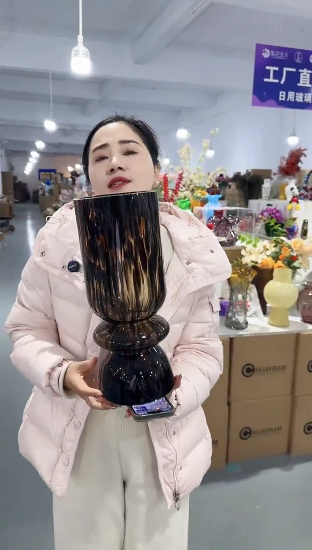 【闪购商品】玻璃安琪花瓶微瑕-LSQ1