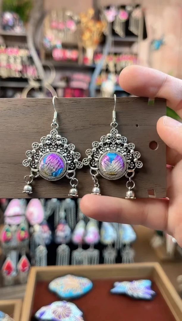 织绣民族风手工非遗老绣饰品173