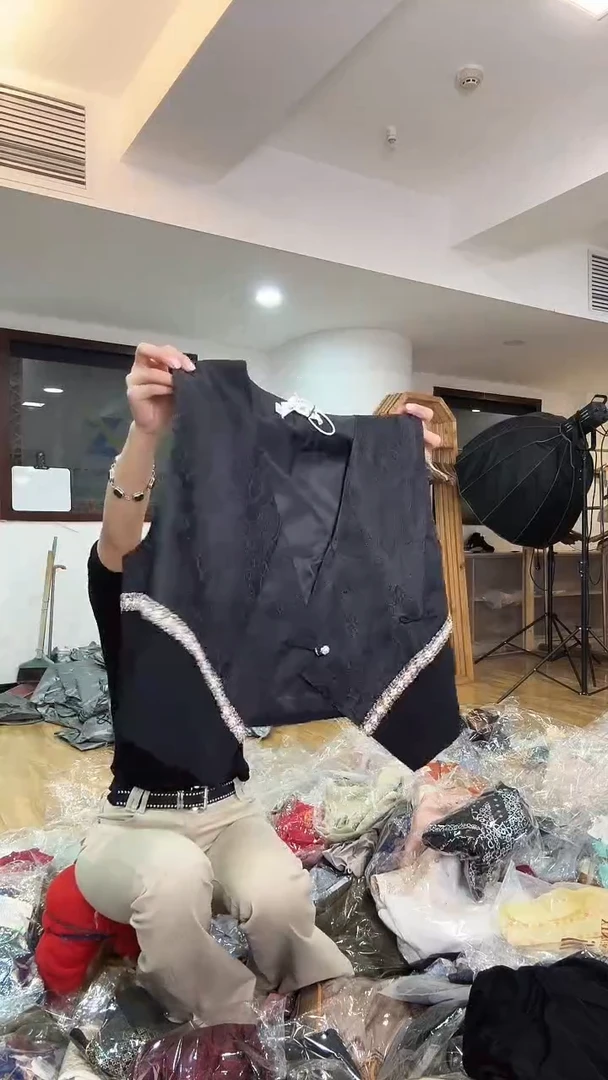 马甲       2XL码    130-140斤